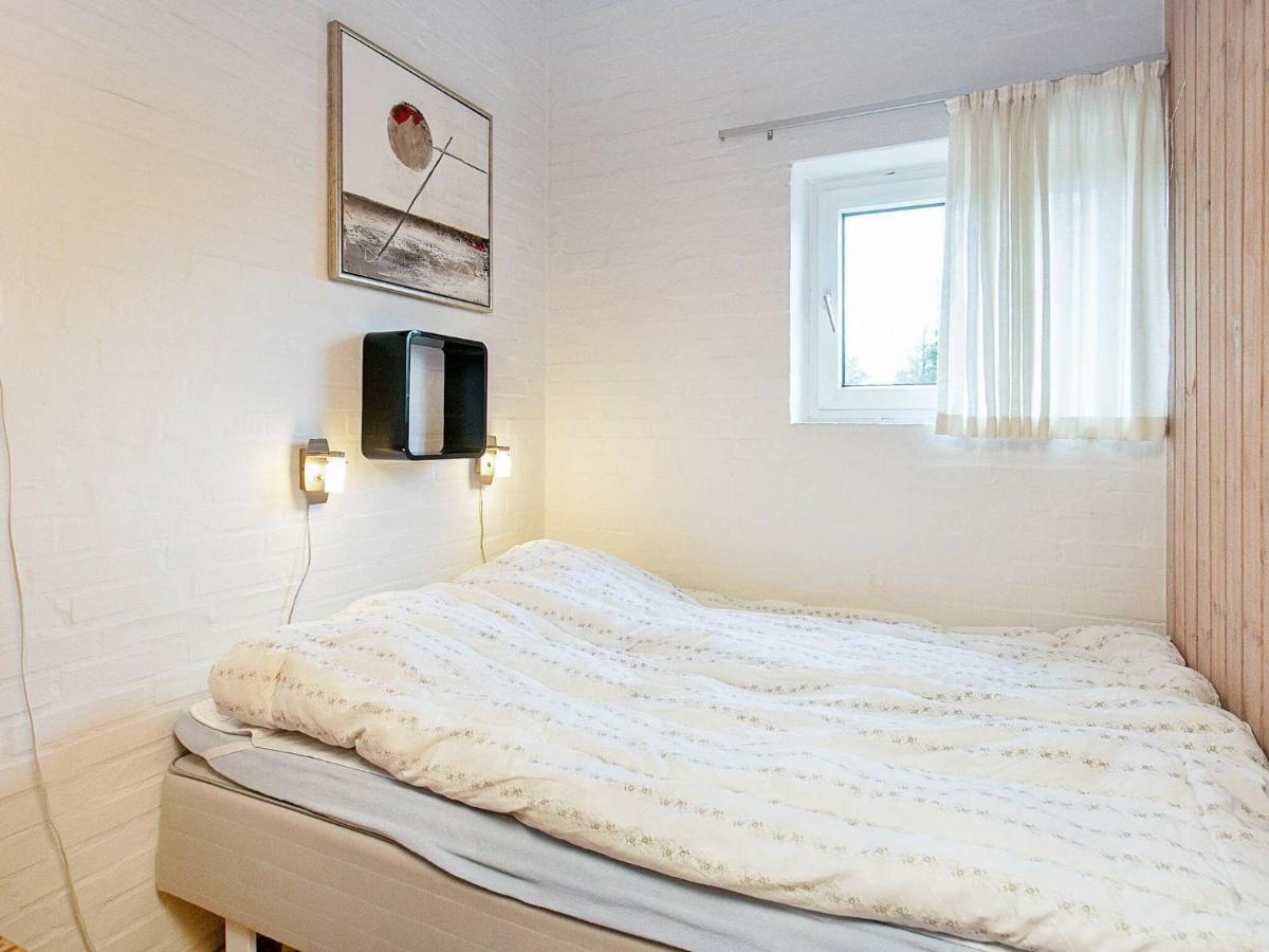 Amazing Home In Blavand With Wifi Quarto foto
